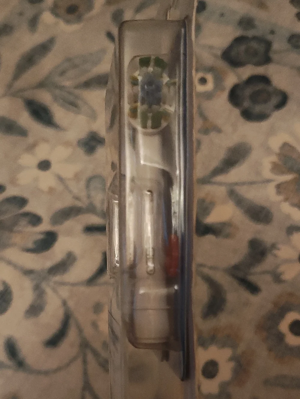 ORAL-B TOOTHBRUSHES